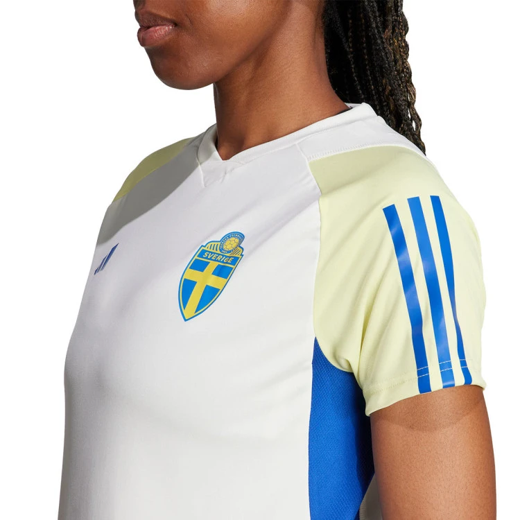Camiseta Adidas Suecia Training Mundial Femenino 2023 Mujer 6 Camiseta Adidas Suecia Training Mundial Femenino 2023 Mujer - Imagen 4