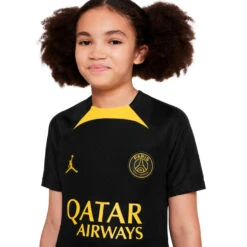 Camiseta Nike Paris Saint-Germain FC Training 2022-2023 Niño -ADIDAS Ventas camiseta nike paris saint germain fc training 2022 2023 nino black tour yellow tour yellow fullsp 3