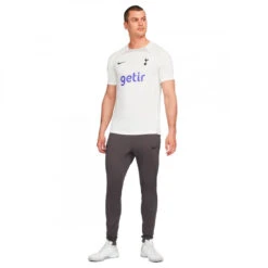 Camiseta Nike Tottenham Hotspur FC Training 2022-2023 8 Camiseta Nike Tottenham Hotspur FC Training 2022-2023 -ADIDAS Ventas camiseta nike tottenham hotspur fc training 2022 2023 sail light iron ore 2