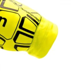 Espinillera Uhlsport Bionikshield -ADIDAS Ventas espinillera uhlsport bionikshield fluor yellow black 2