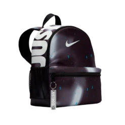 Mochila Nike Brasilia JDI Mini Niño (11 L) -ADIDAS Ventas mochila nike brasilia jdi mini nino black white 1