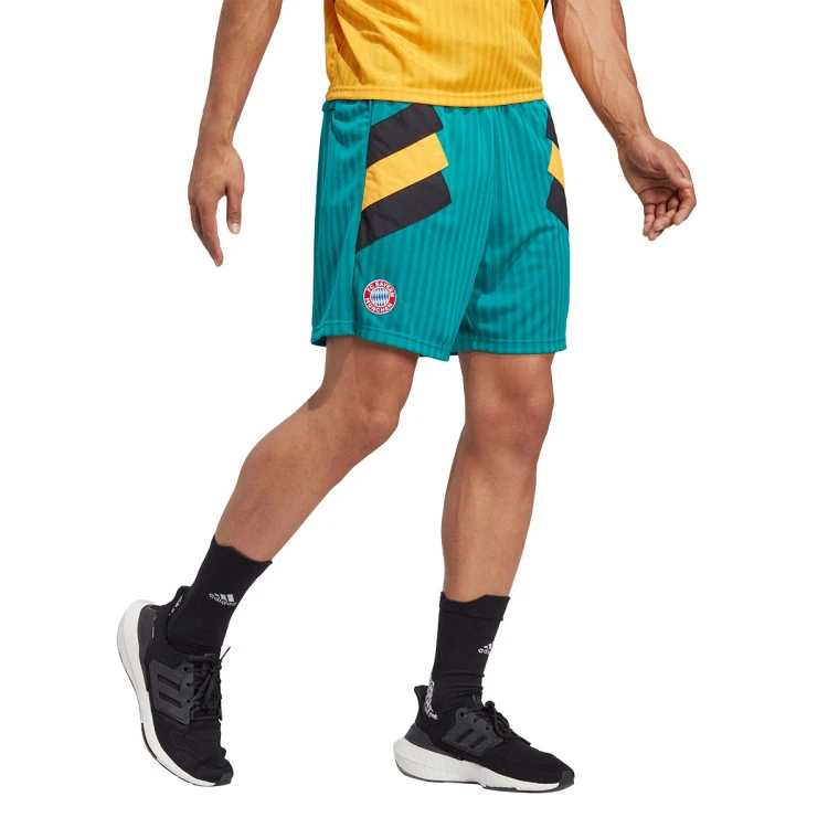 Pantalón Corto Adidas FC Bayern De Múnich Fanswear Icon 4 Pantalón Corto Adidas FC Bayern De Múnich Fanswear Icon - Imagen 2
