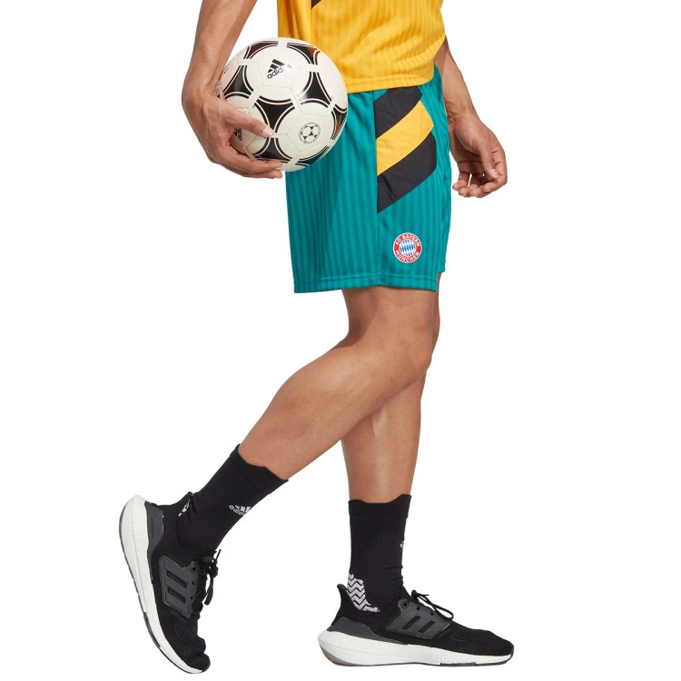 Pantalón Corto Adidas FC Bayern De Múnich Fanswear Icon 6 Pantalón Corto Adidas FC Bayern De Múnich Fanswear Icon - Imagen 4