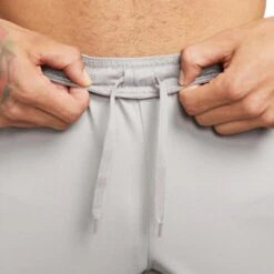 Pantalón Corto Nike Club América Training 2022-2023 10 Pantalón Corto Nike Club América Training 2022-2023 -ADIDAS Ventas pantalon corto nike club america training 2022 2023 cobblestone black no sponsor plyr 3