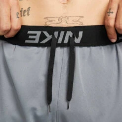 Pantalón Corto Nike Dri-Fit Totality -ADIDAS Ventas pantalon corto nike dri fit totality smoke grey black 3