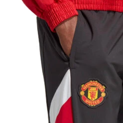 Pantalón Largo Adidas Manchester United FC Fanswear Icon -ADIDAS Ventas pantalon largo adidas manchester united fc fanswear 2022 2023 black 4 1