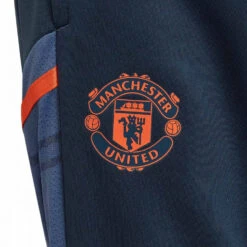 Pantalón Largo Adidas Manchester United FC Training 2022-2023 Niño -ADIDAS Ventas pantalon largo adidas manchester united fc training 2022 2023 nino crew navy 3