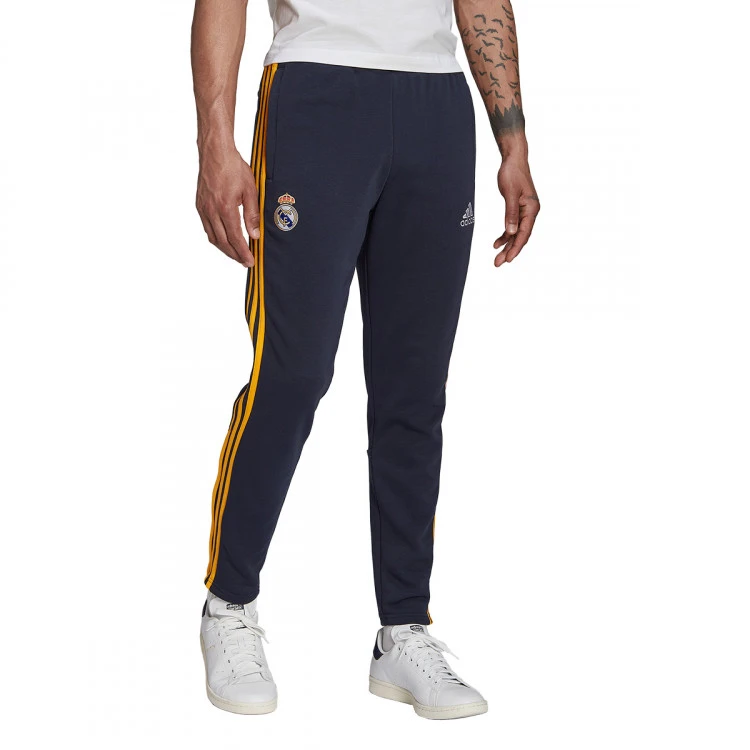 Pantalón Largo Adidas Real Madrid CF Fanswear 2022-2023 4 Pantalón Largo Adidas Real Madrid CF Fanswear 2022-2023 - Imagen 2