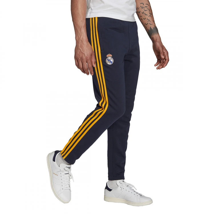 Pantalón Largo Adidas Real Madrid CF Fanswear 2022-2023 6 Pantalón Largo Adidas Real Madrid CF Fanswear 2022-2023 - Imagen 4