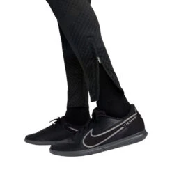 Pantalón Largo Nike FC Barcelona Training 2022-2023 -ADIDAS Ventas pantalon largo nike fc barcelona training 2022 2023 black 4