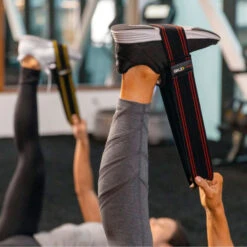 SKLZ Banda Pro Knit Hip Band Medium -ADIDAS Ventas sklz banda pro knit hip band medium black red 1